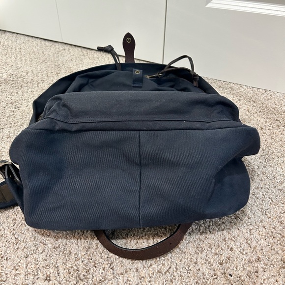 Filson Journeyman Backpack - Picture 3 of 5